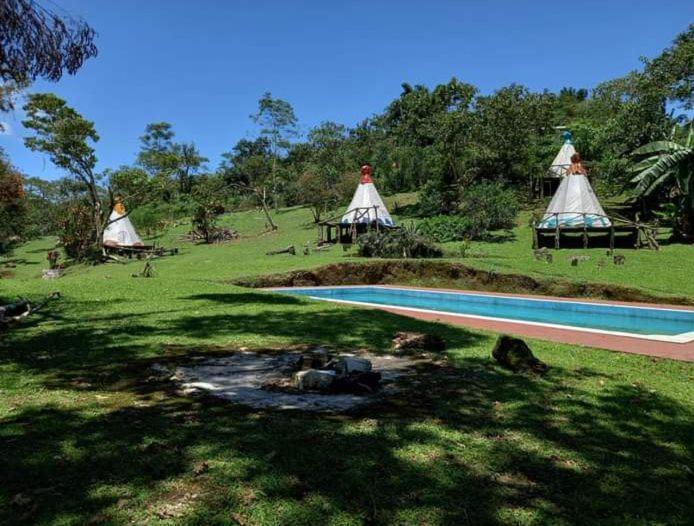 Отель Tipis Куэцалан-дель-Прогресо Экстерьер фото